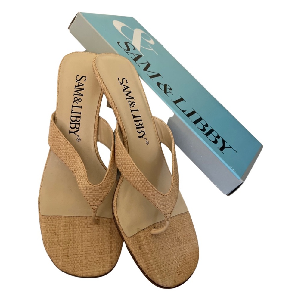 BRAND NEW San & Libby Natural Raffia Kitten Heel Layla Slides. Size 9M